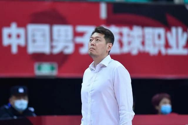 农村艳妇疯狂做爰肥水不流外田